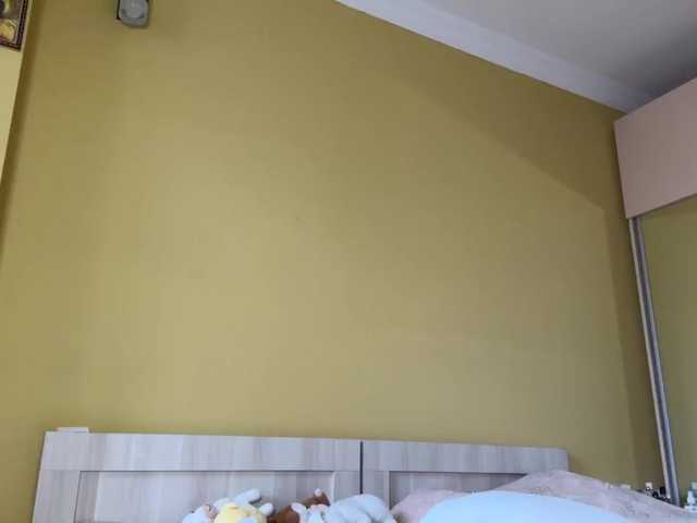 MilkaCrystall01 live cam on BongaCams