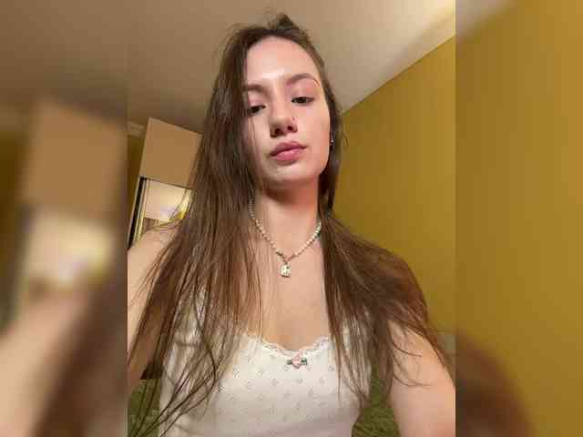 Milka_Crystal webcam