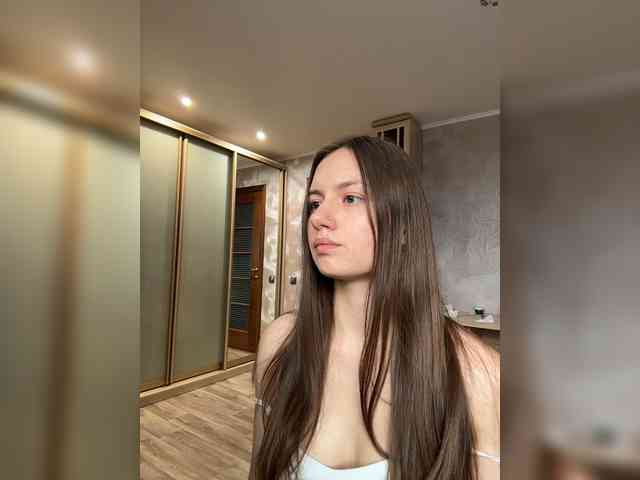 Milka_Crystal webcam