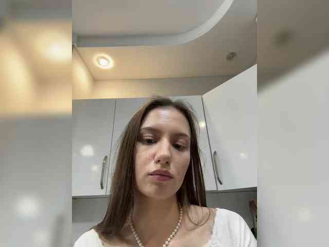 Milka_Crystal webcam