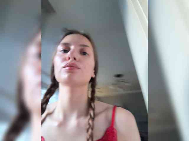 Milka_Crystal webcam