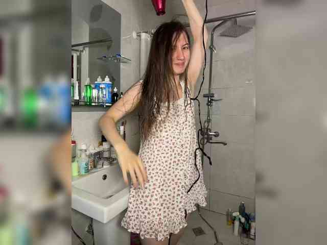 Milka_Crystal webcam