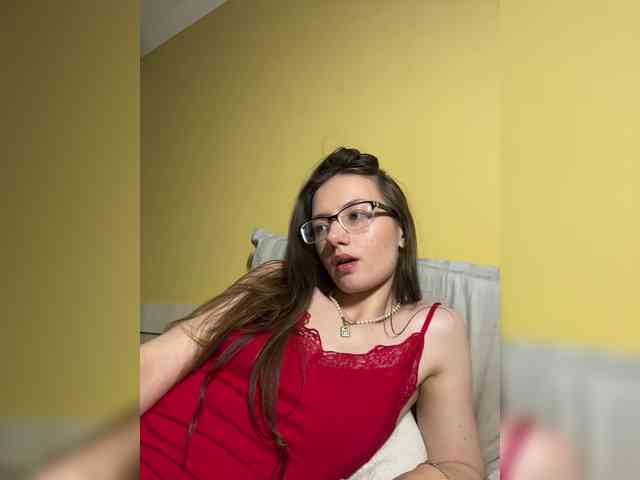Milka_Crystal webcam