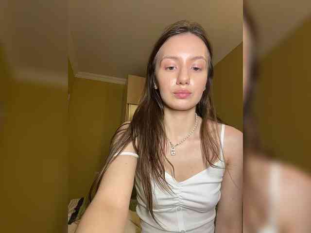 Milka_Crystal webcam