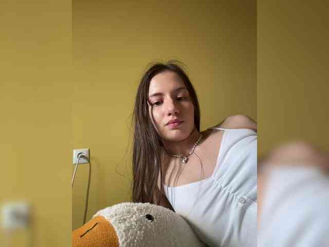 Milka_Crystal webcam