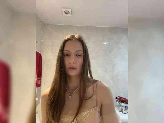 Milka_Crystal webcam