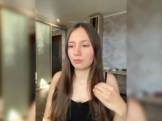 Milka_Crystal webcam