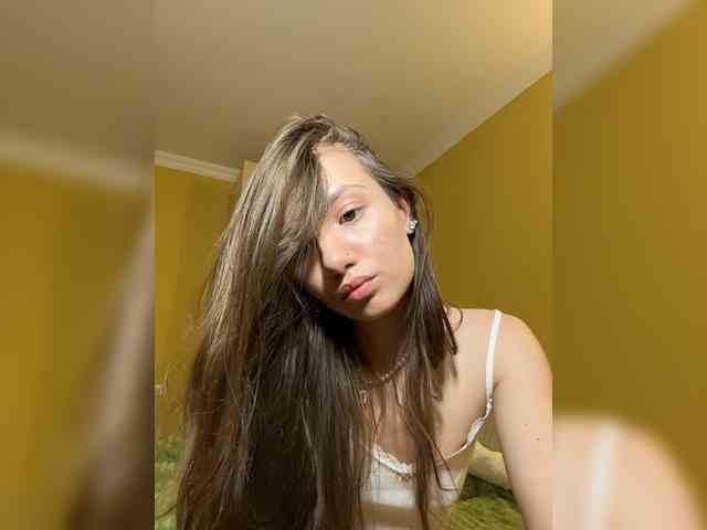 Milka_Crystal webcam