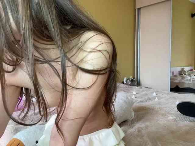 MilkaCrystall01 Sex Cam Show