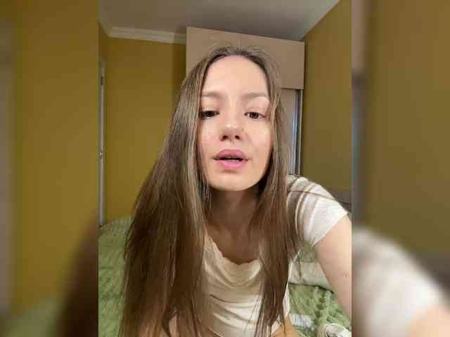 Milka_Crystal webcam