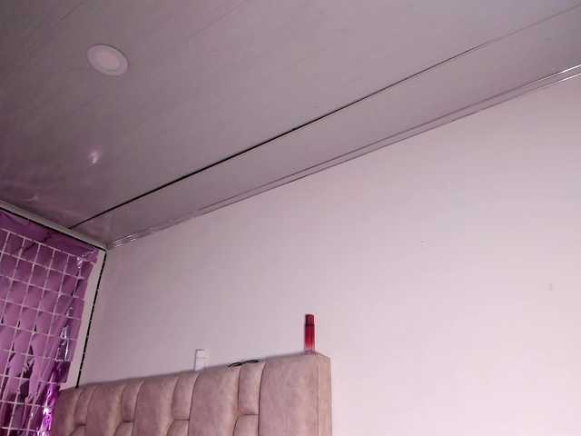 julietha-evann1 live cam on BongaCams