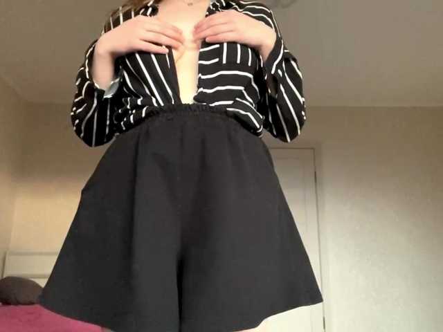 AmparoWisley live cam on BongaCams
