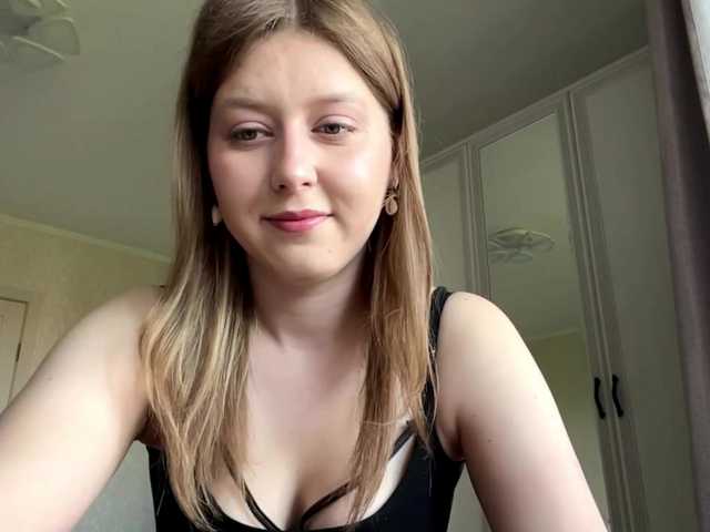 AmparoWisley live cam on BongaCams