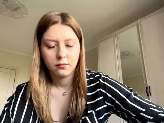 AmparoWisley live cam on BongaCams