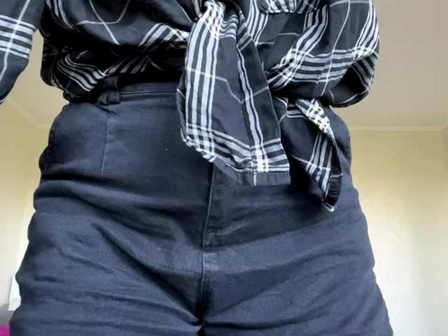 AmparoWisley live cam on BongaCams