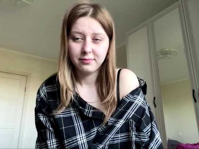 AmparoWisley live cam on BongaCams