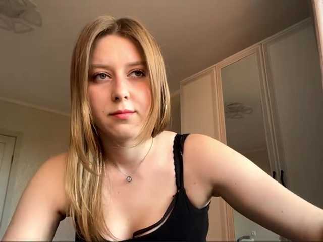 AmparoWisley live cam on BongaCams