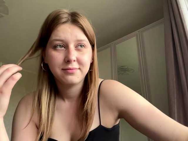 AmparoWisley live cam on BongaCams