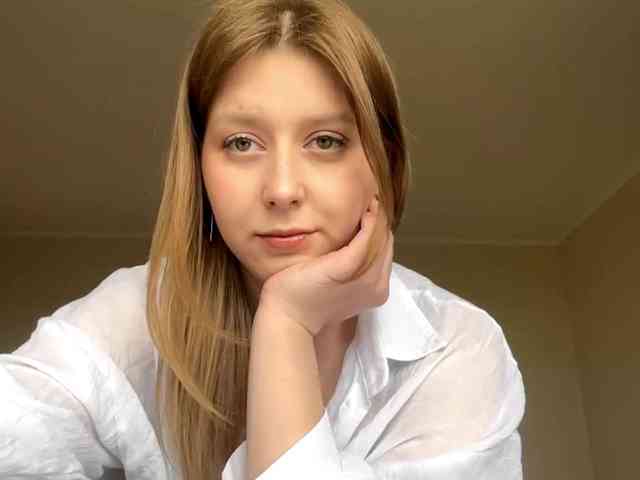 AmparoWisley webcam
