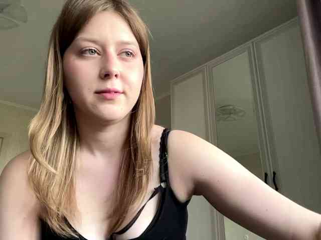 AmparoWisley webcam
