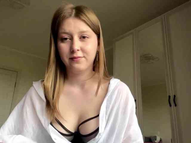 AmparoWisley webcam