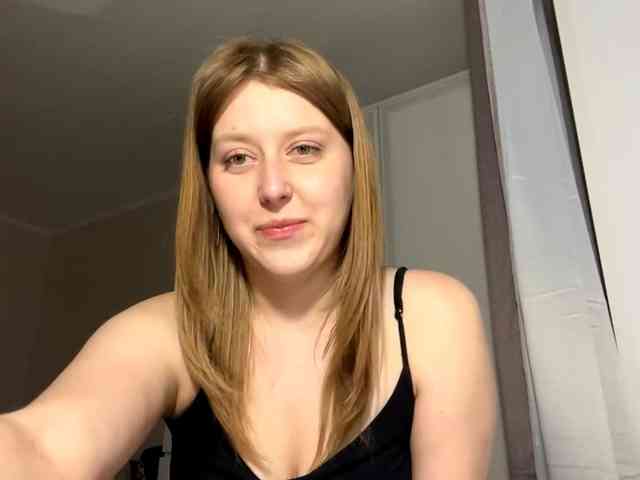 AmparoWisley webcam
