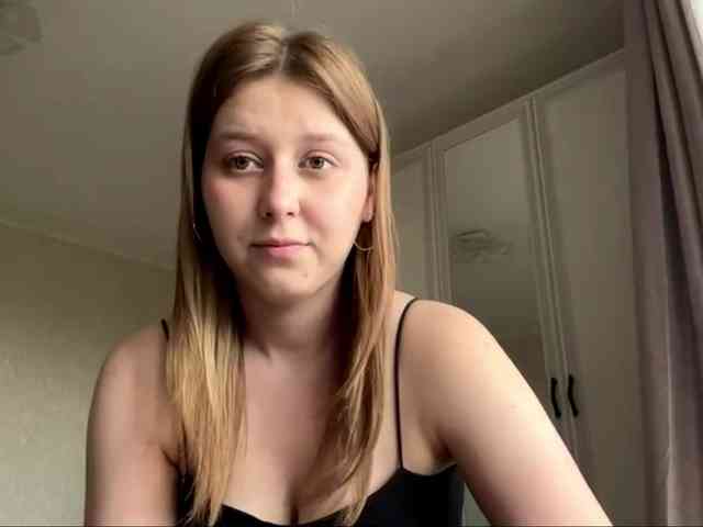 AmparoWisley webcam