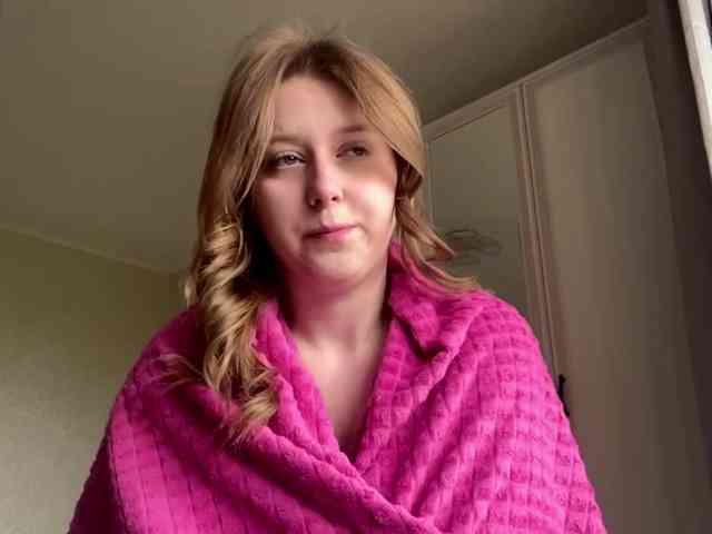 AmparoWisley webcam