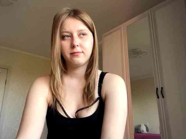 AmparoWisley webcam