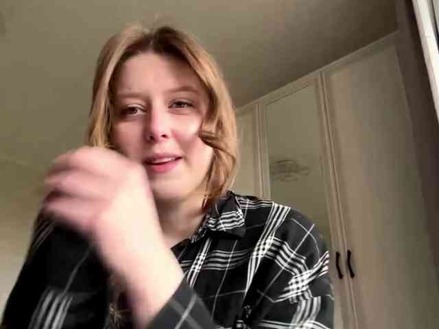 AmparoWisley webcam