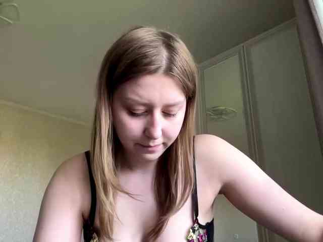 AmparoWisley webcam