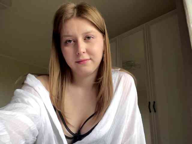 AmparoWisley webcam