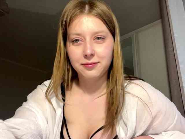 AmparoWisley webcam
