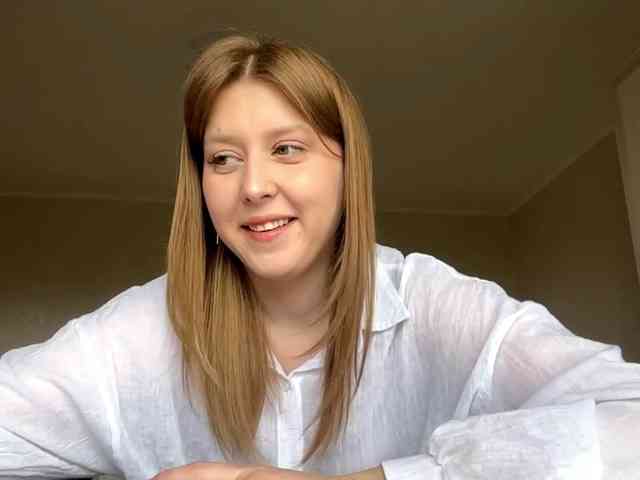AmparoWisley webcam