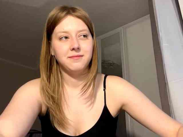 AmparoWisley webcam