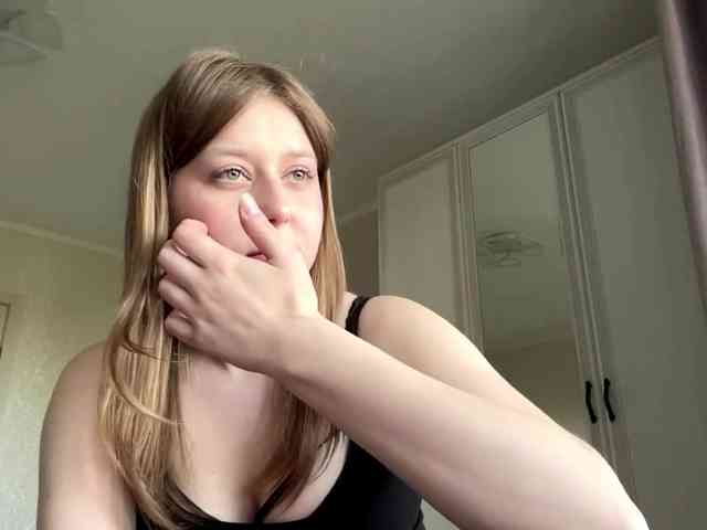 AmparoWisley webcam