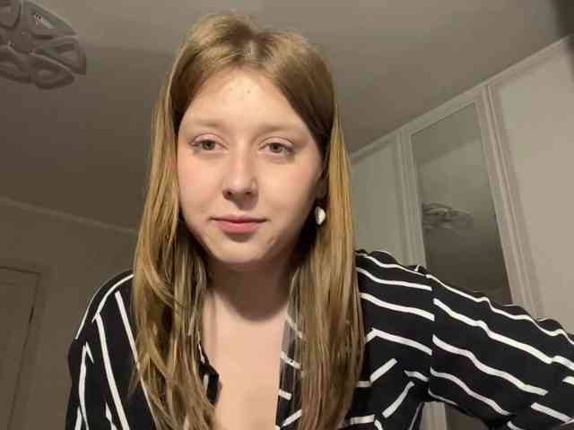 AmparoWisley webcam