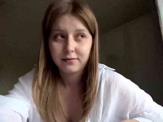 AmparoWisley webcam