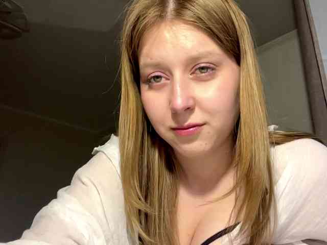 AmparoWisley webcam