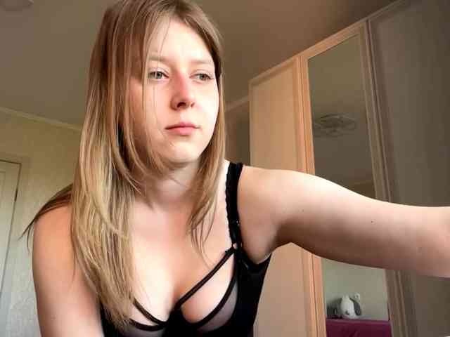 AmparoWisley webcam