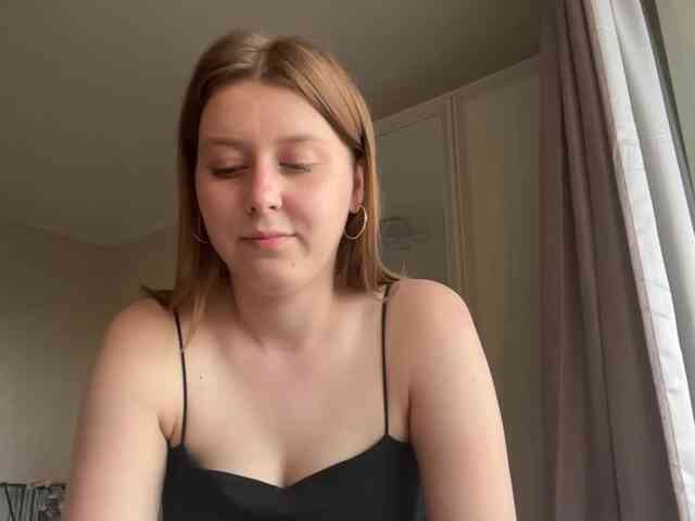 AmparoWisley webcam