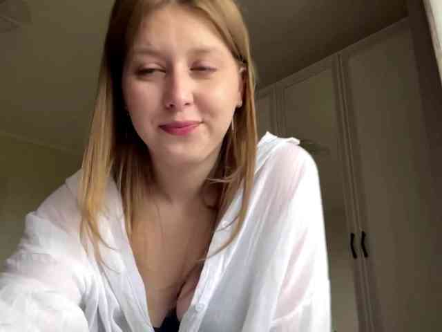AmparoWisley webcam