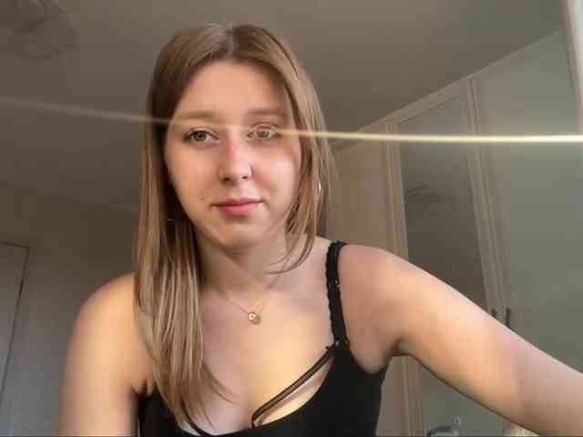 AmparoWisley webcam