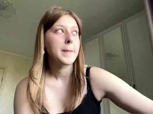 AmparoWisley webcam