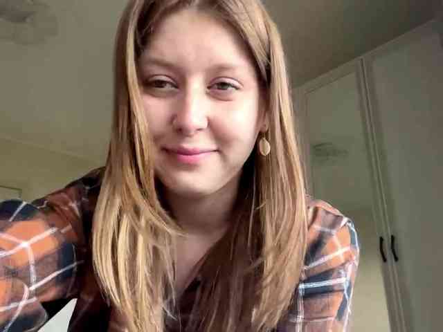 AmparoWisley webcam