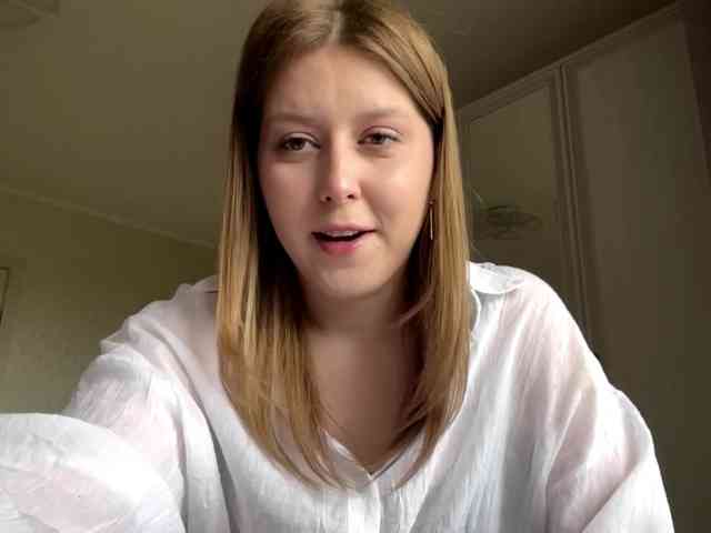AmparoWisley webcam