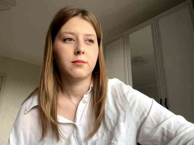 AmparoWisley webcam
