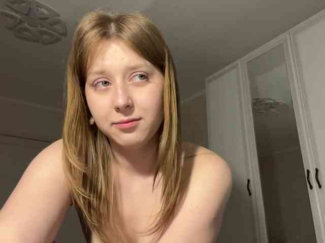 AmparoWisley webcam