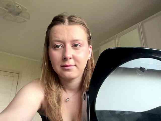AmparoWisley webcam