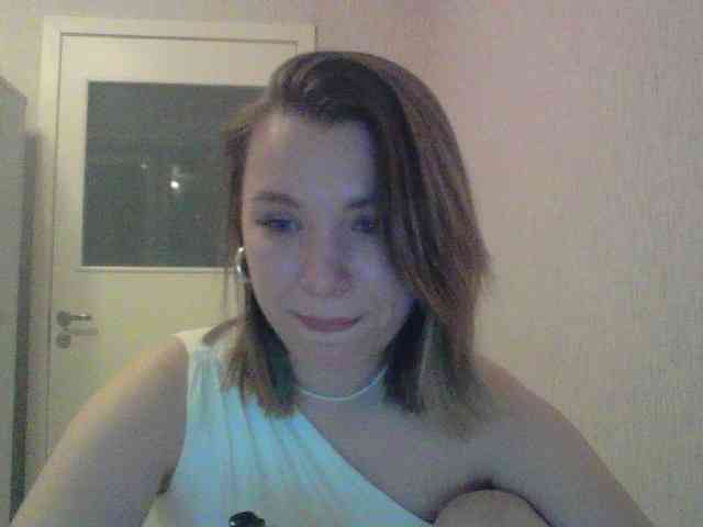 MilikaD webcam